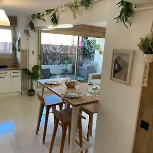 https://centre-de-juan-les-pins-100m-plages-easy-check-in.fr-provencehotel.com