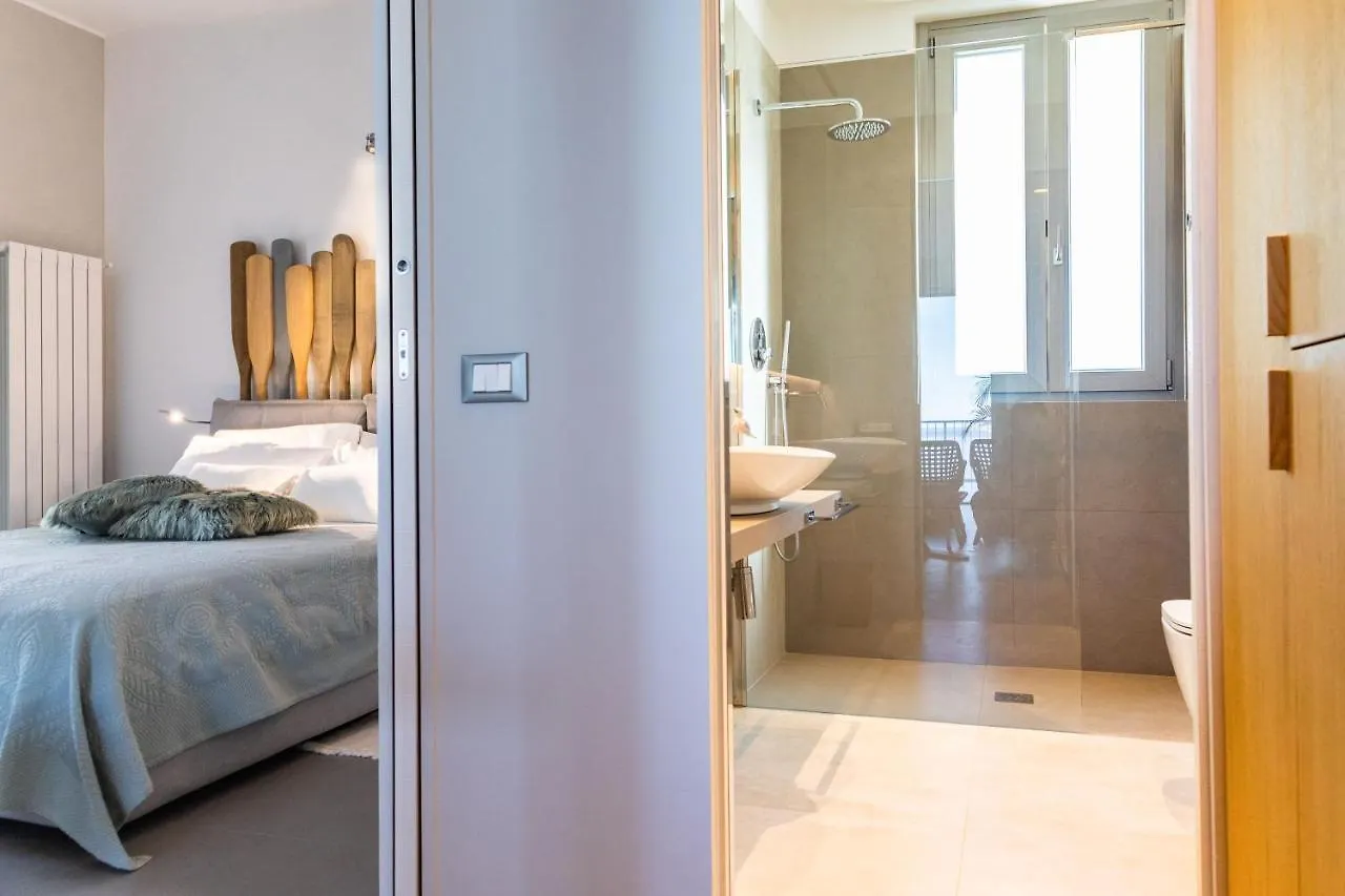 Nesos Suite By Domusicily Mondello