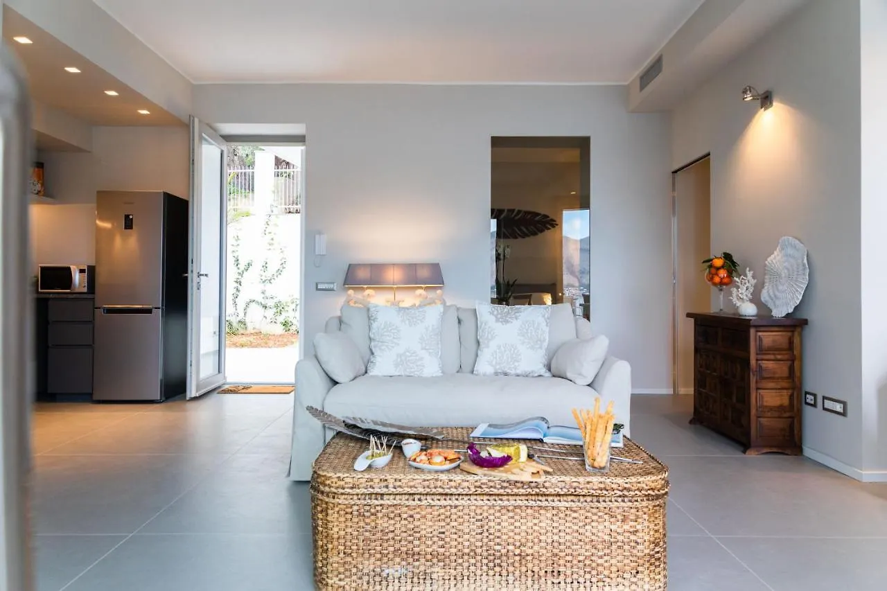 Holiday home Nesos Suite By Domusicily Mondello