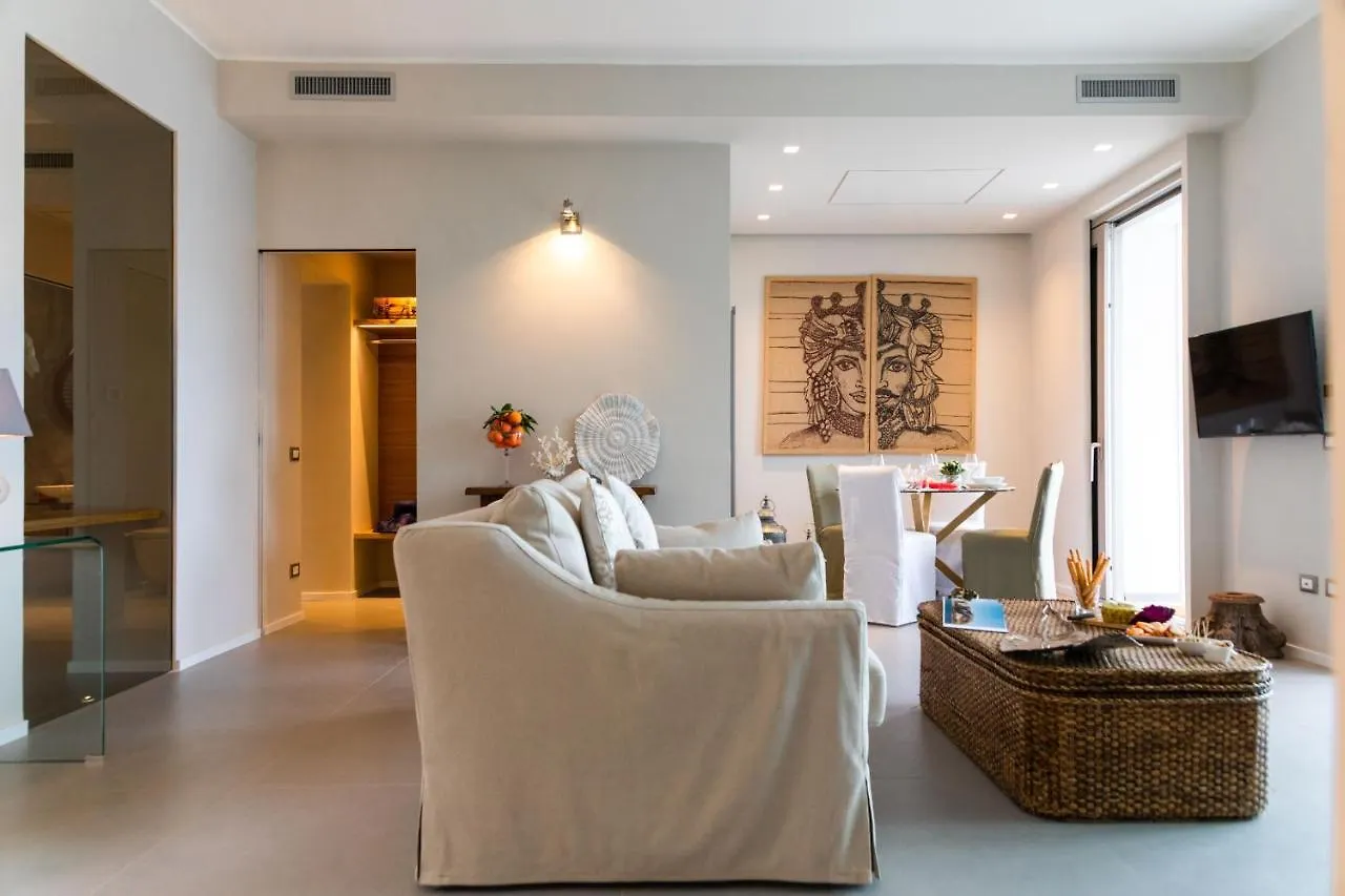 Nesos Suite By Domusicily Mondello